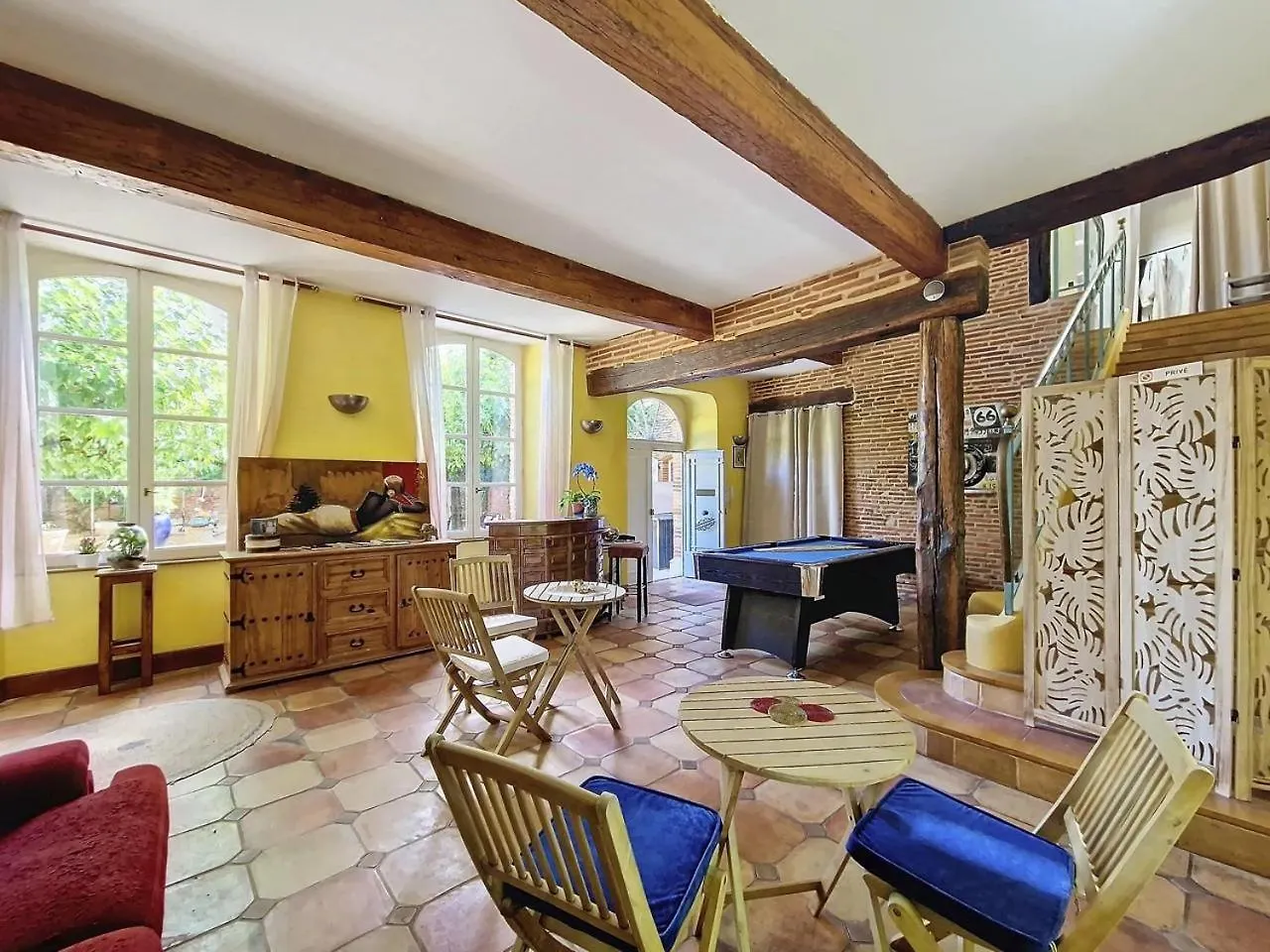 Studio De Charme 70M2, Jacuzzi Et Piscine Partagee Verfeil  0*, Verfeil (Haute-Garonne) Fransa