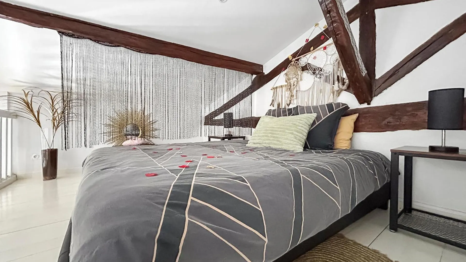 Studio De Charme 70M2, Jacuzzi Et Piscine Partagee Verfeil  Daire Verfeil (Haute-Garonne)